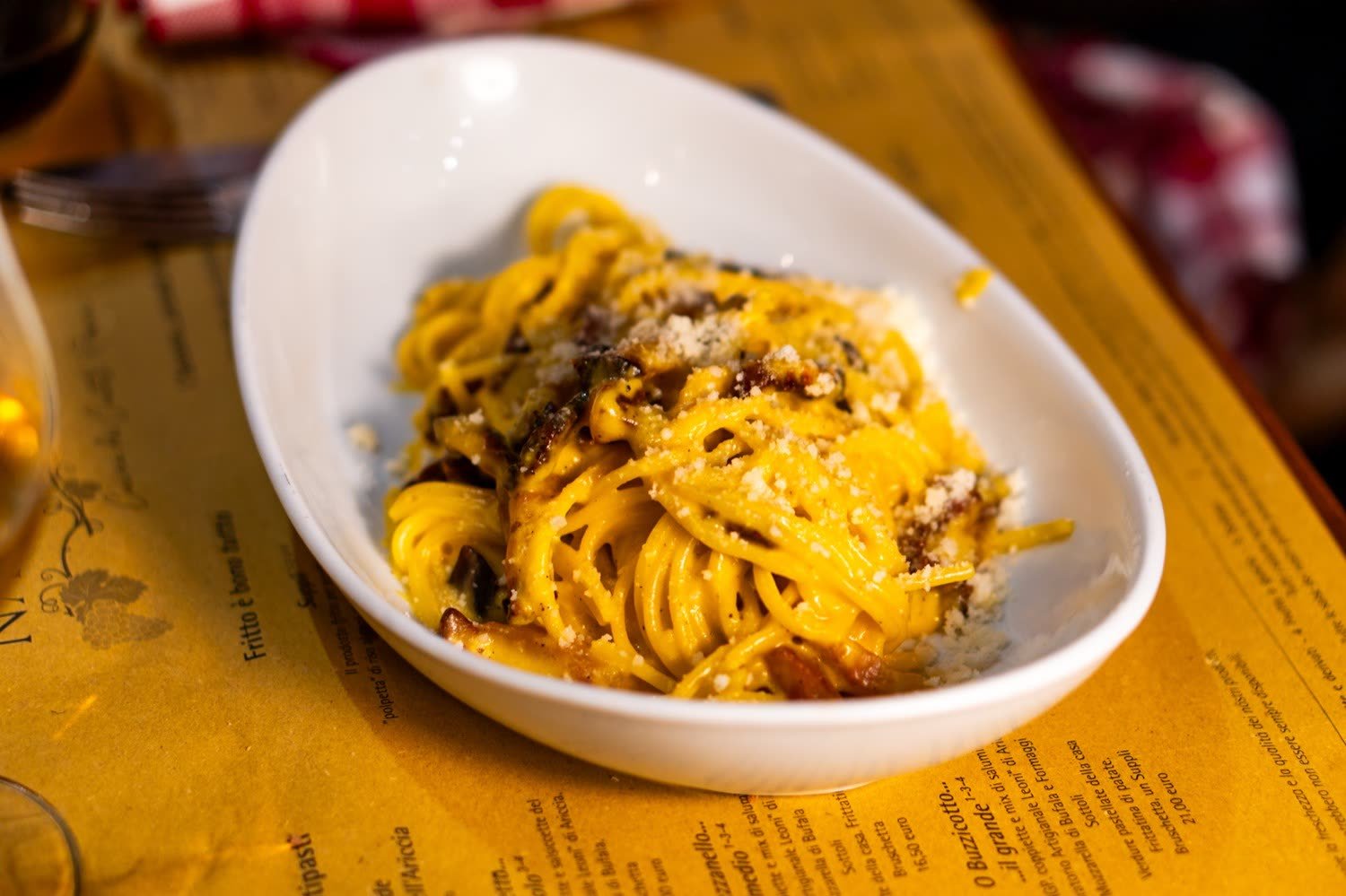 Carbonara servita a Na Fraschetta